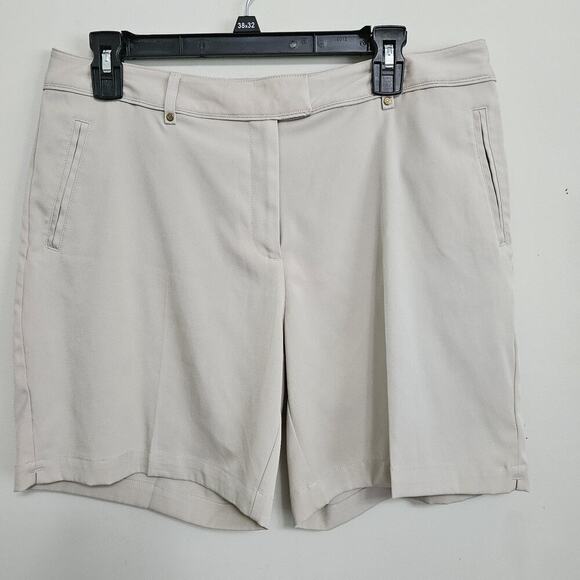 Lady Hagen Women's Golf Shorts Size Missy 10 Khaki Flat Front Pockets LNC - Picture 1 of 10
